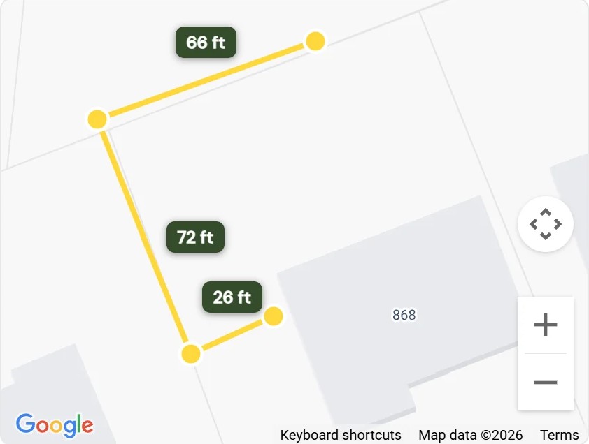 Parcel view showing the property boundary with the same fence line traced along it